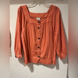 Saint John's Bay square neck 3/4 inch sleeve button up blouse